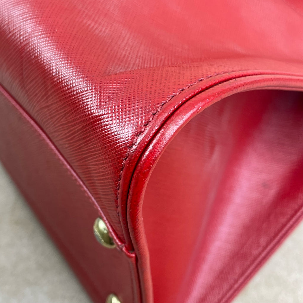 Salvatore Ferragamo Red Shoulder Bag
