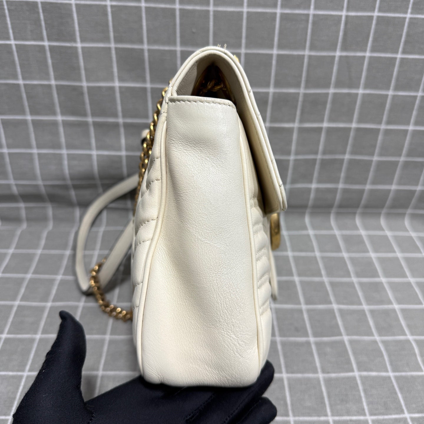 Gucci White