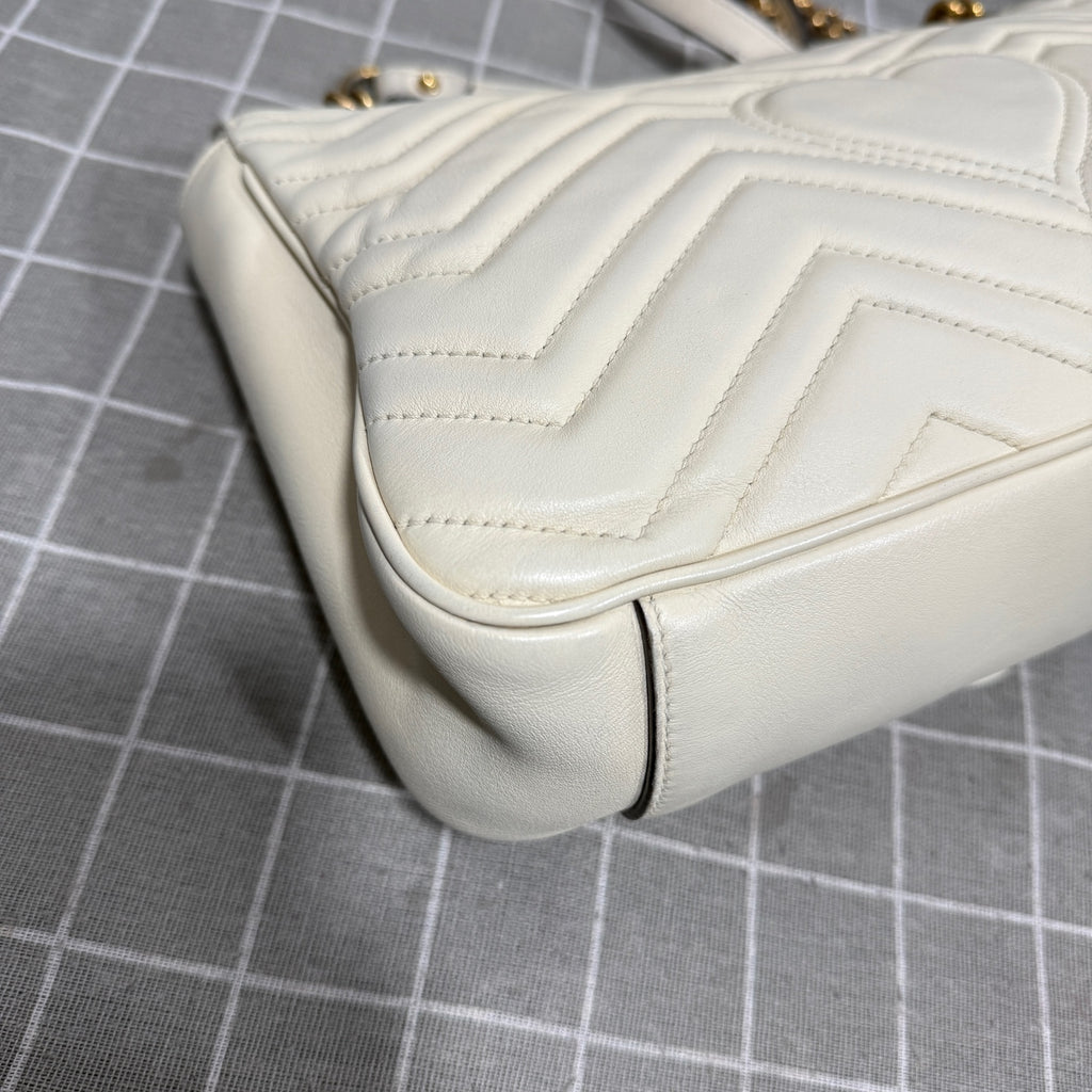 Gucci White