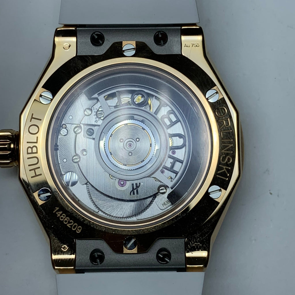 Hublot Classic Fusion Series 40MM 550.OS.2200.RW.1804.ORL20