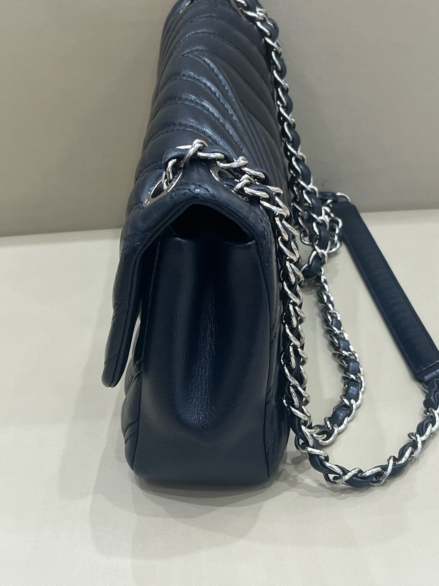Chanel Classic 11.12 Handbag Blue Crossbody 15.5 × 25.5 × 6.5 A01112Y25539N0901