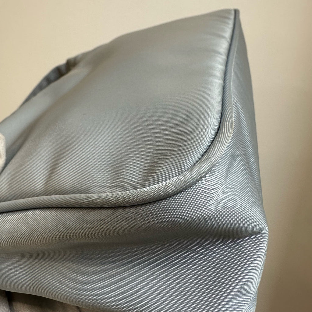 Prada Prada Re-Edition 2000 Re-Nylon Recycled Nylon Hobo Underarm Bag Cordura Blue 1NE515_RDH0_F0591