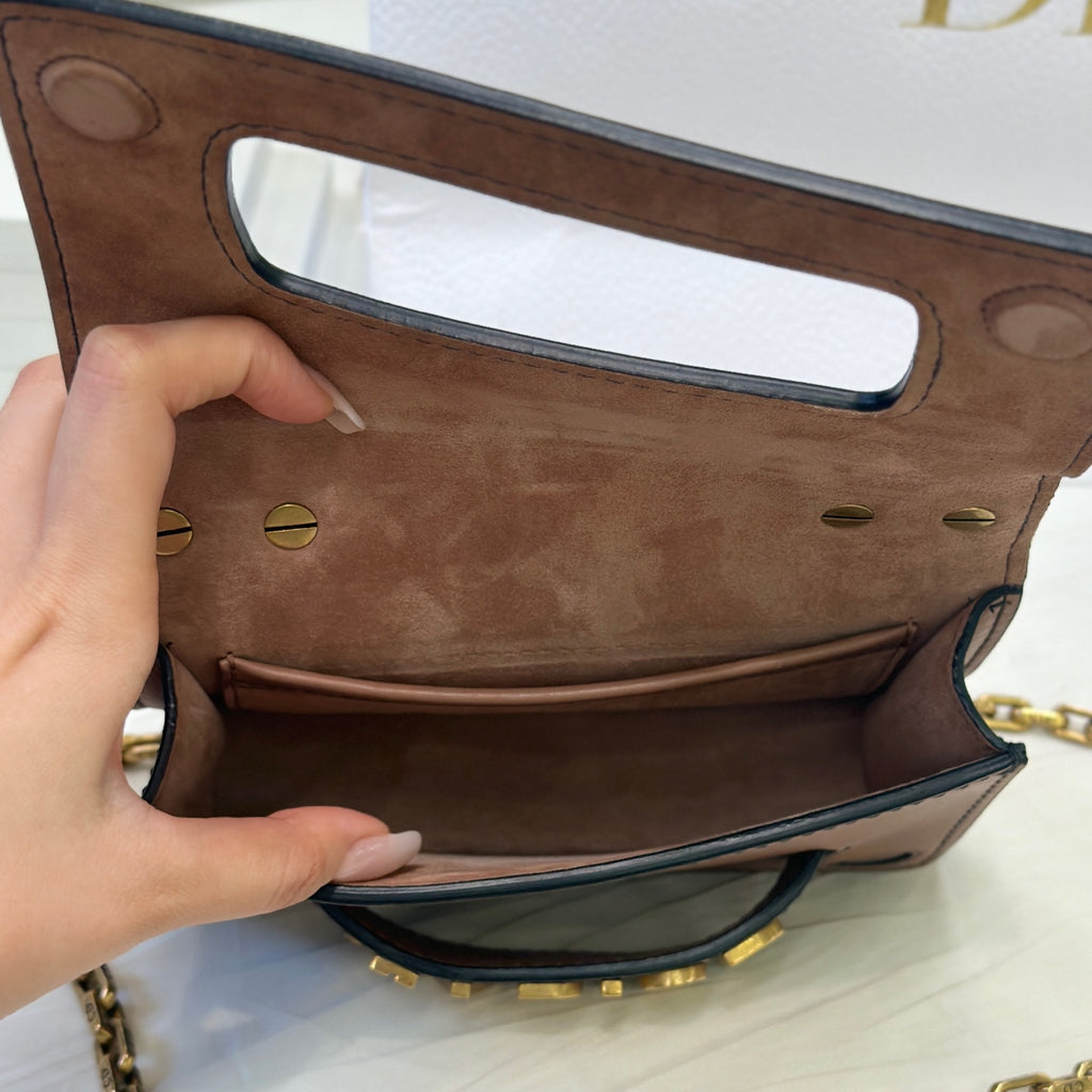 Dior Pink 18 x 13 x 5 centimeters M9002CVWU M398