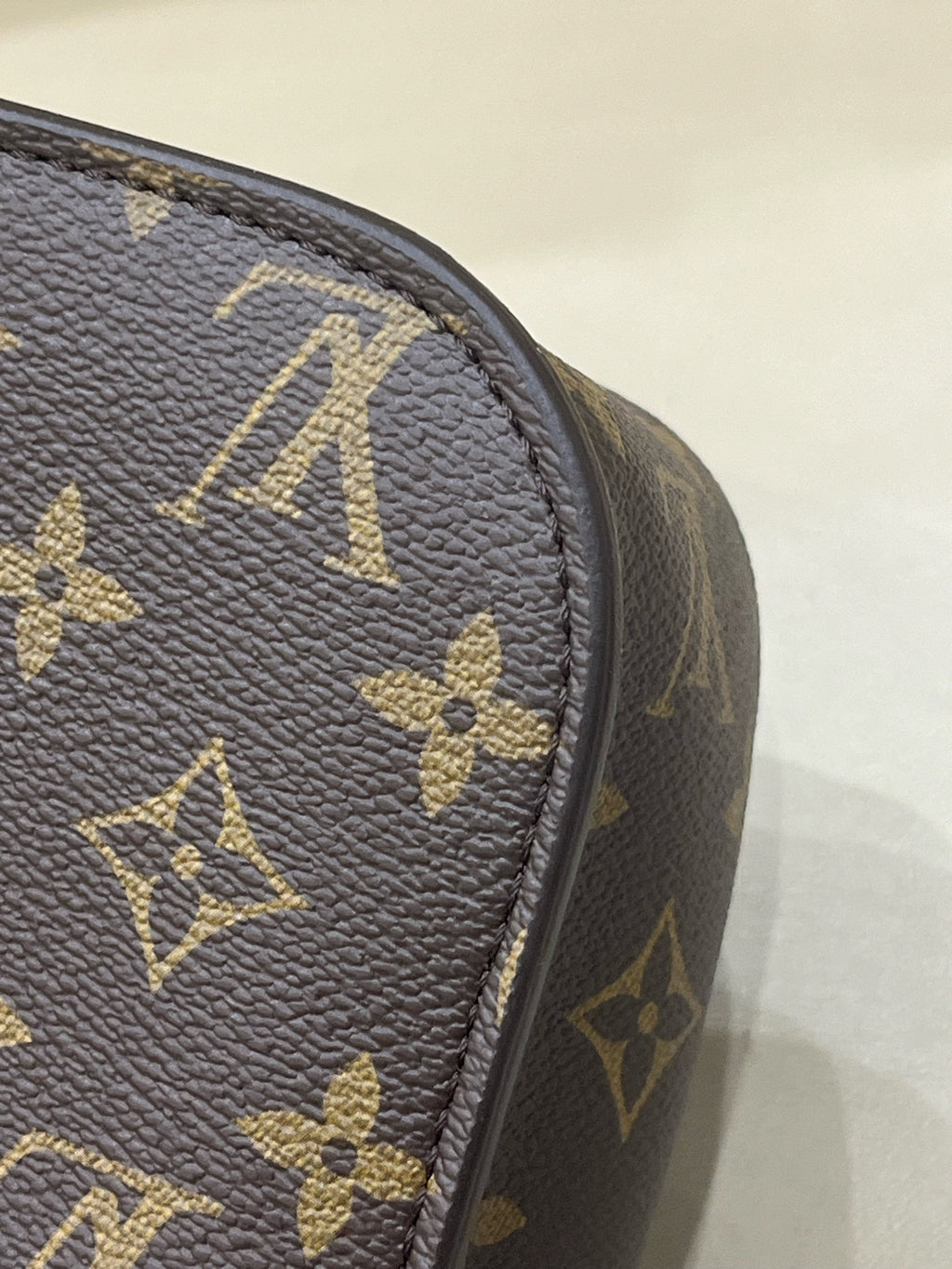 Louis Vuitton Crossbody