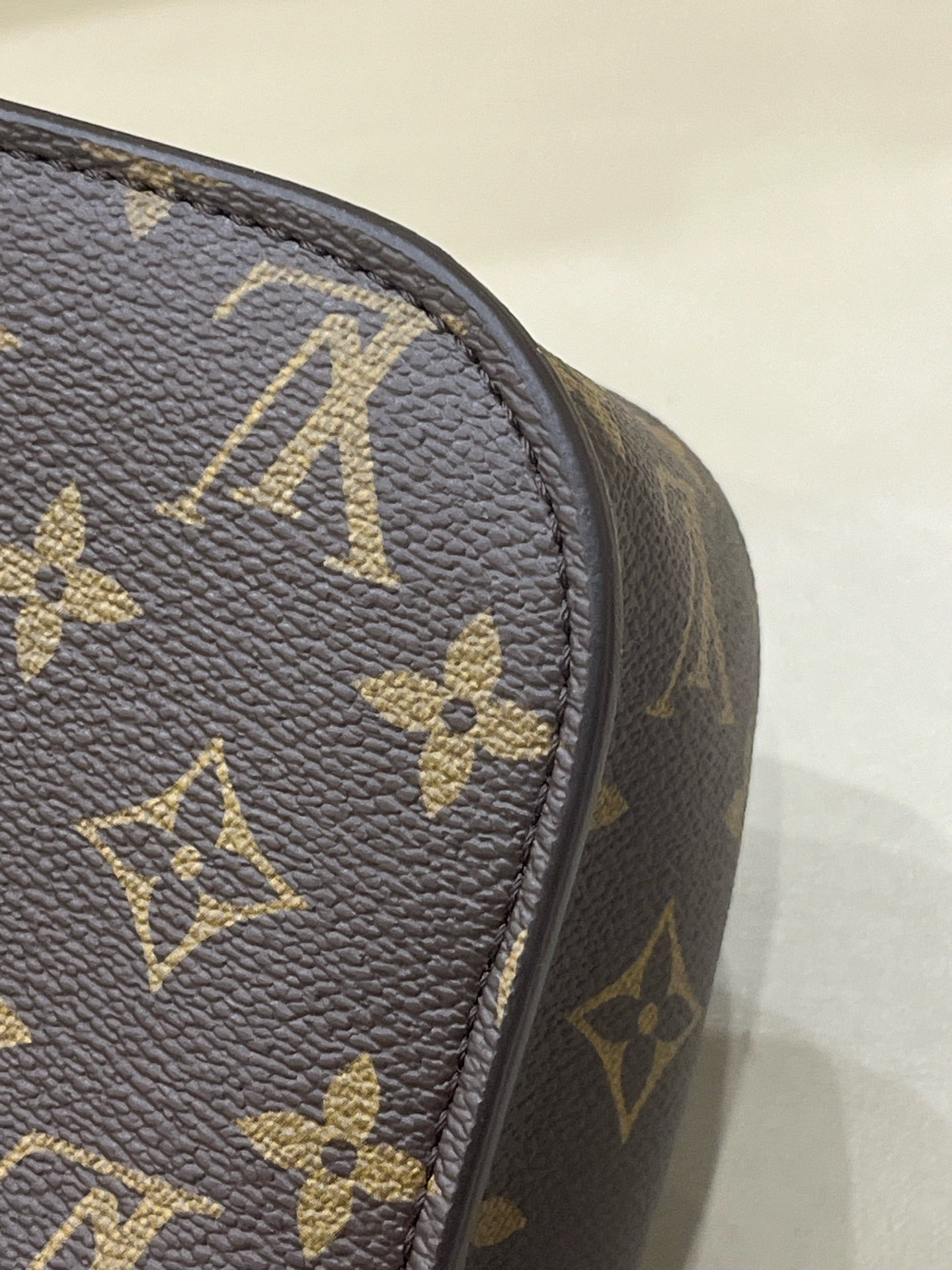 Louis Vuitton Crossbody