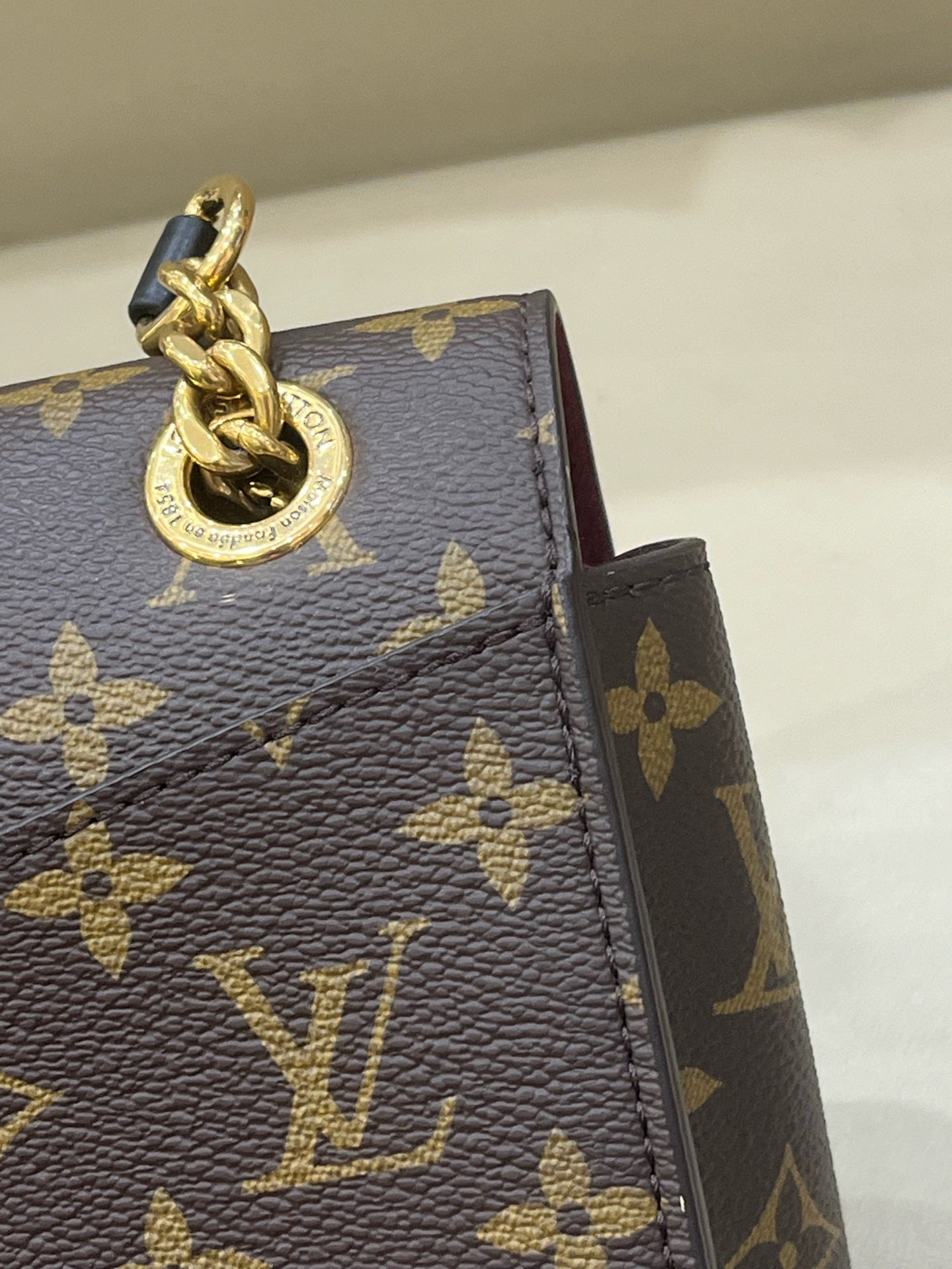 Louis Vuitton Passy Crossbody 23 x 17 x 9 M45592