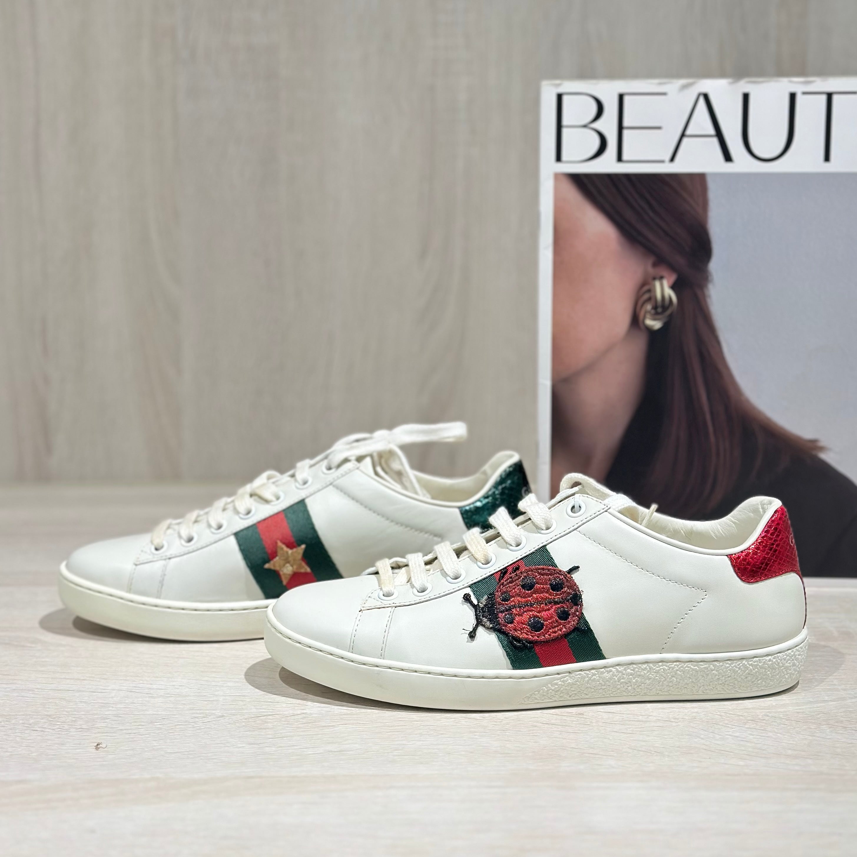 Gucci |34 IT|34.5 IT|35 IT|35.5 IT|36 IT|36.5 IT|37 IT|3 431920-A38G0-9064