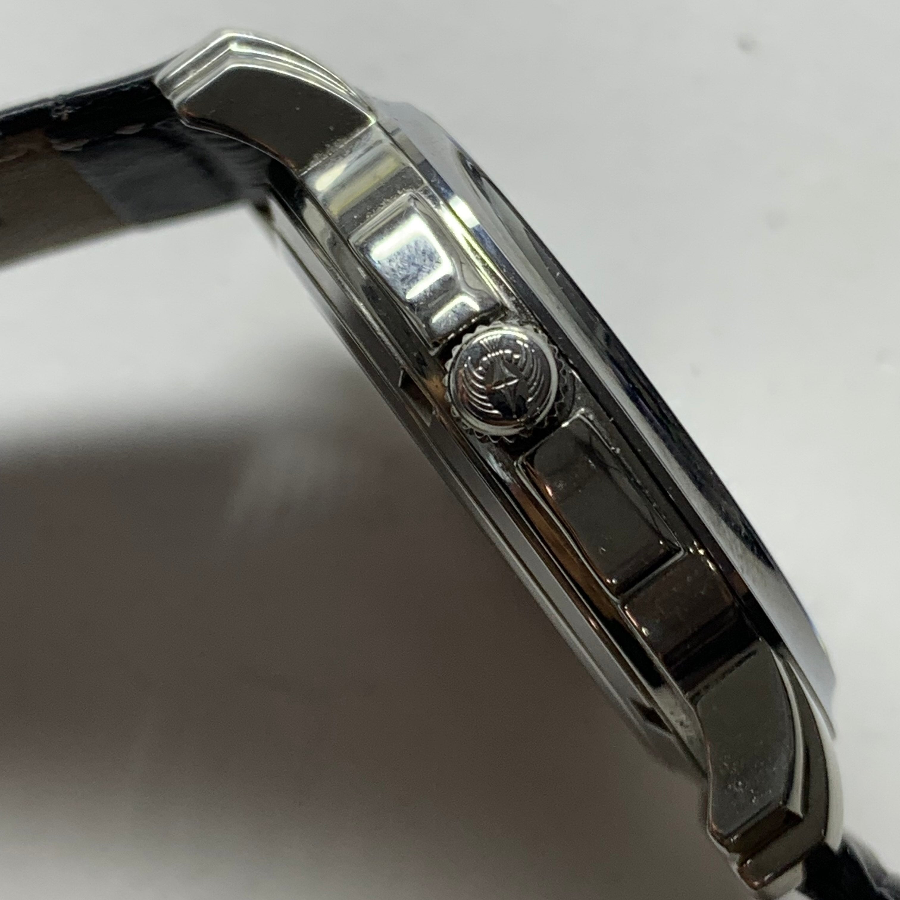 Emile Chouriet Lemon 39 millimeters 08.1168.G39.6.8.28.2