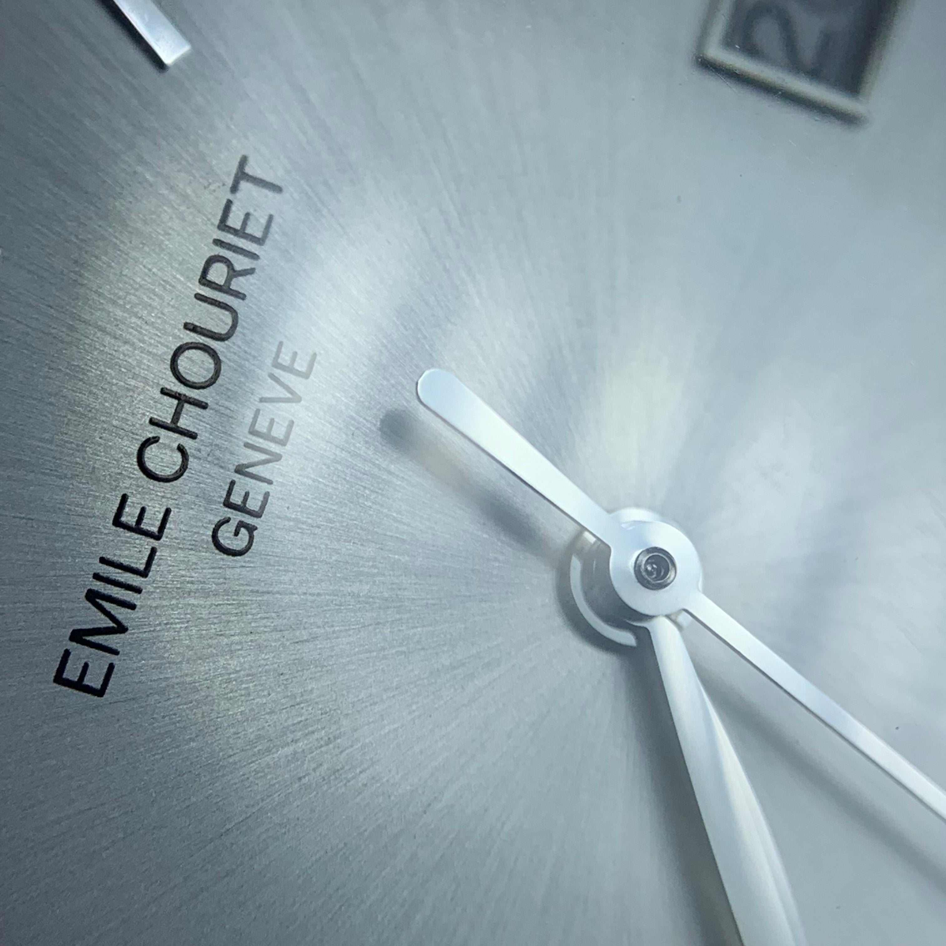Emile Chouriet Lemon 39 millimeters 08.1168.G39.6.8.28.2