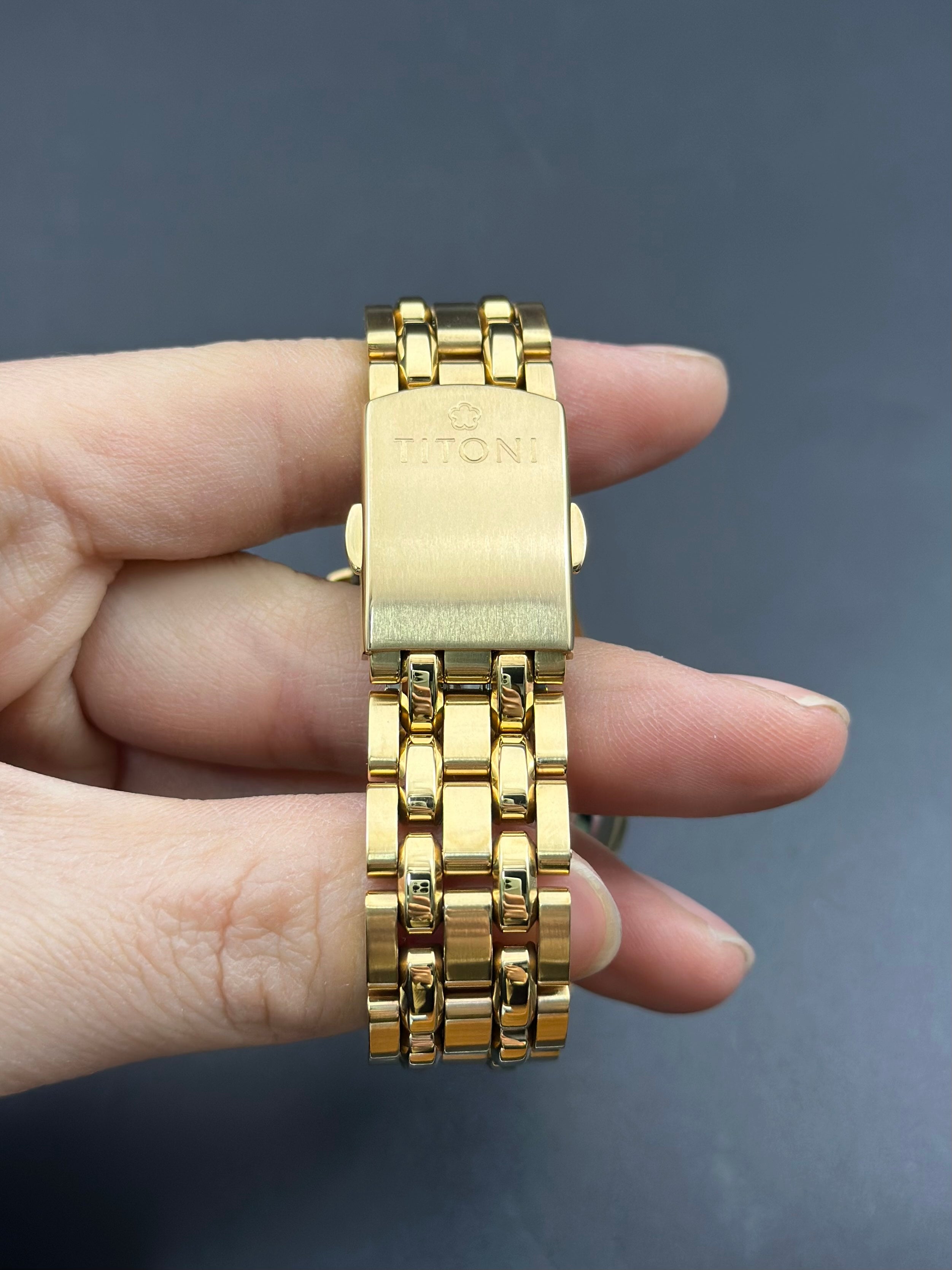 梅花 Automatic (self-winding) watch