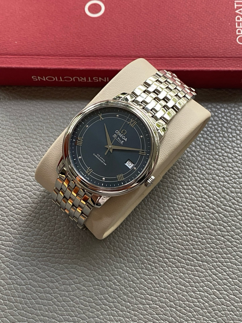 Longines Automatic (self-winding) watch
