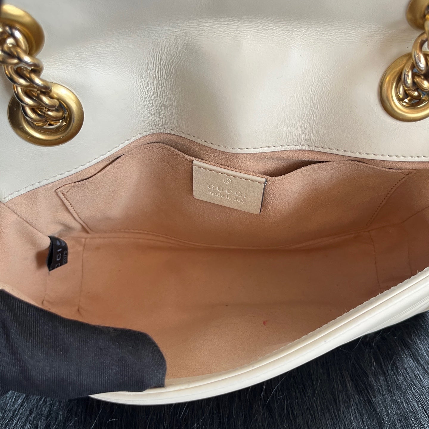 Gucci GGMarmont Collection Quilted Mini Handbag White 446744AABZC1712