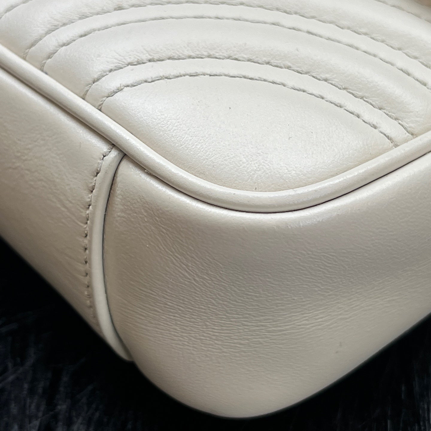 Gucci GGMarmont Collection Quilted Mini Handbag White 446744AABZC1712