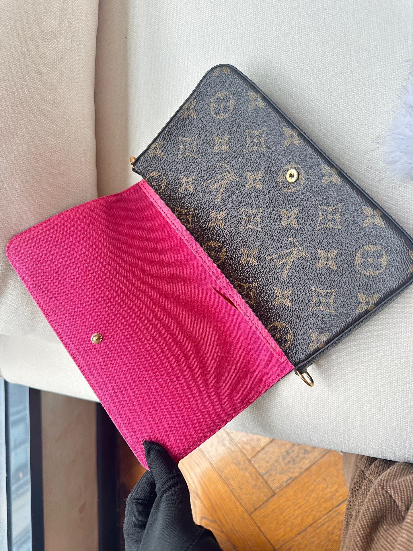 Louis Vuitton Félicie Pochette m80859