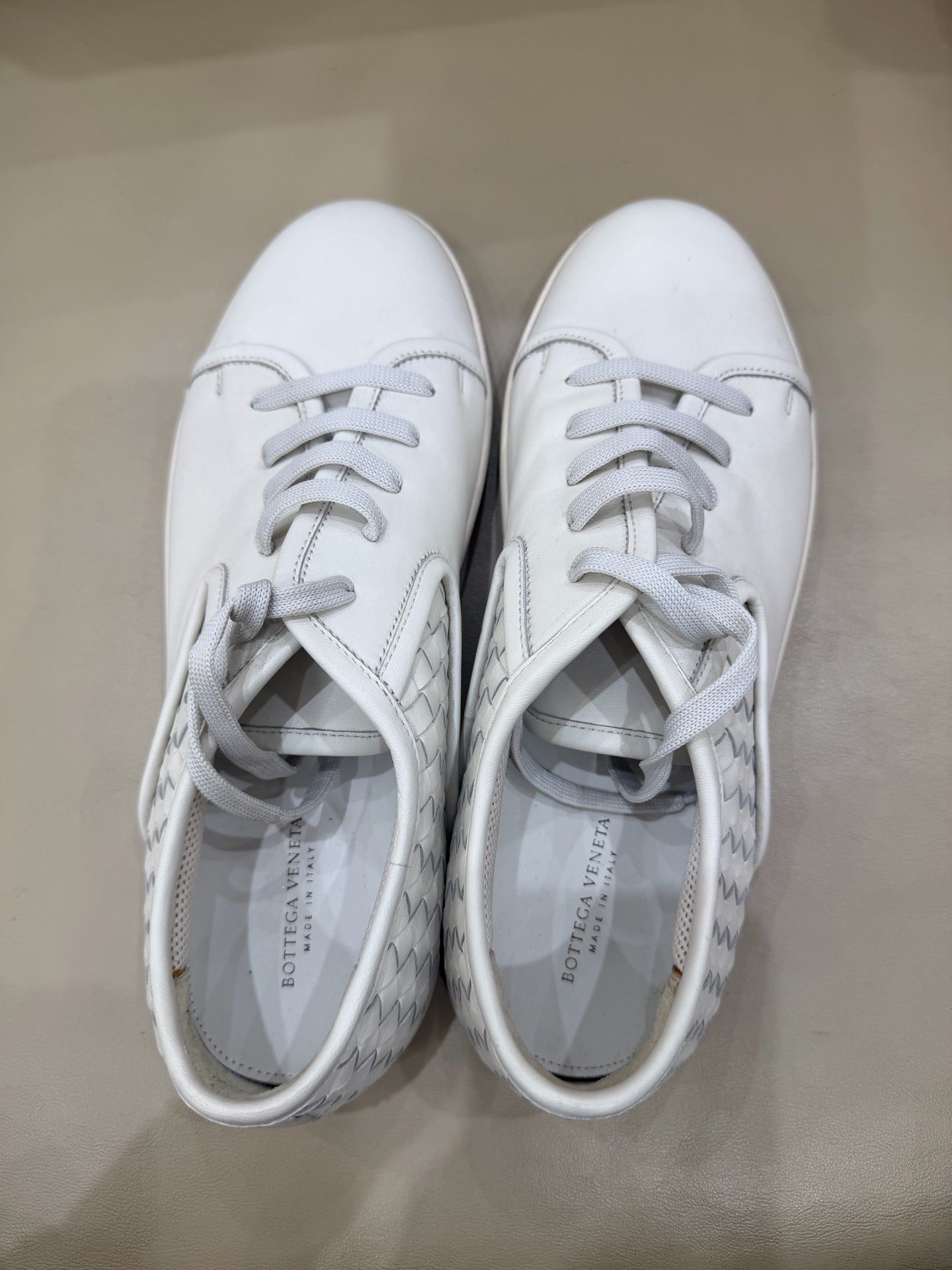 Bottega Veneta White Skate shoes