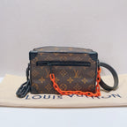 Louis Vuitton Crossbody