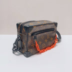 Louis Vuitton Crossbody