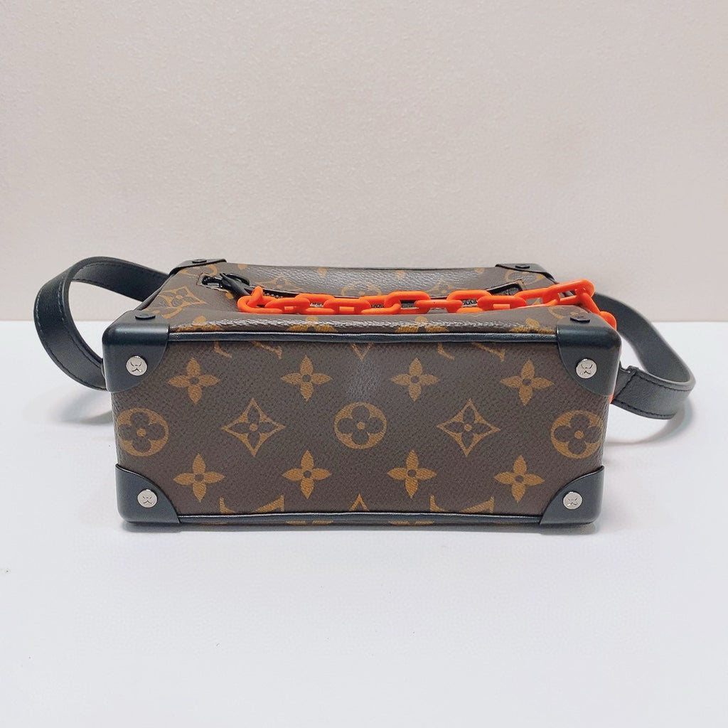 Louis Vuitton Crossbody