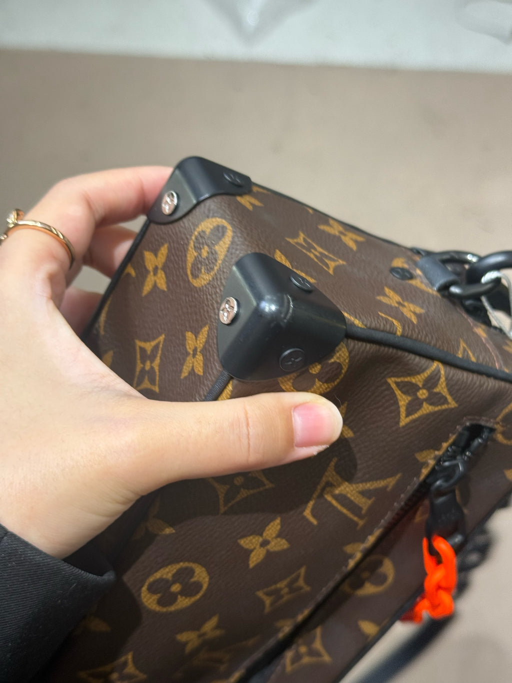 Louis Vuitton Crossbody