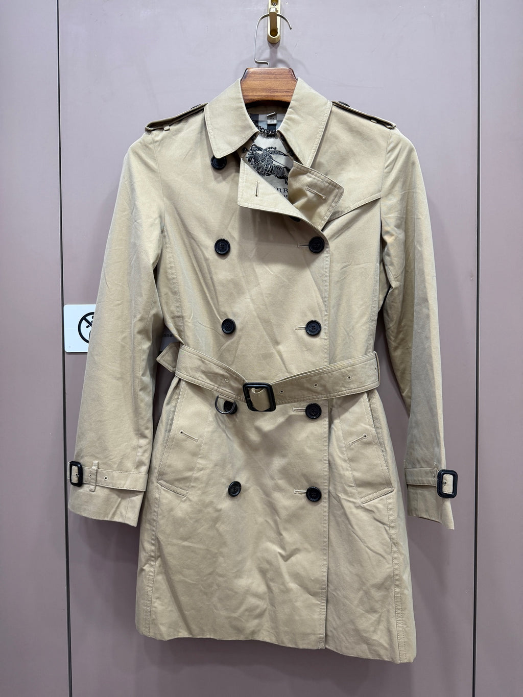 Burberry Trench coat
