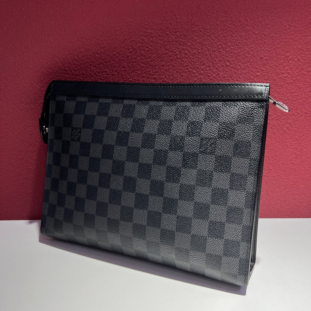 Louis Vuitton Pochette Voyage Black Clutch