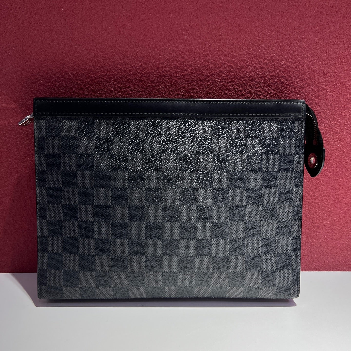 Louis Vuitton Pochette Voyage Black Clutch