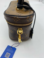 Louis Vuitton Nice Canvas 20 x 13.5 x 12 M44495