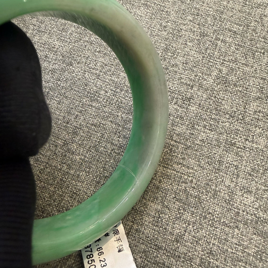 翡翠 Bangle