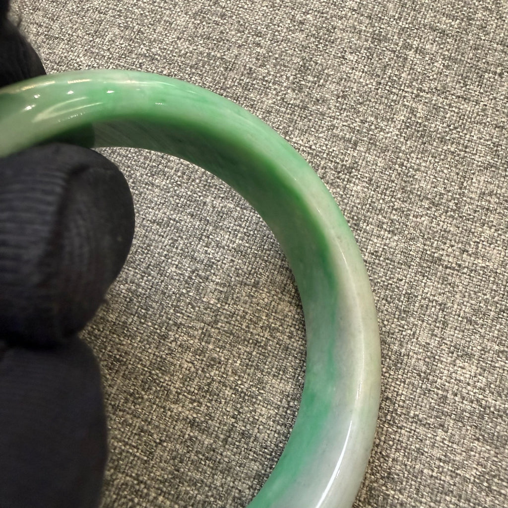 翡翠 Bangle