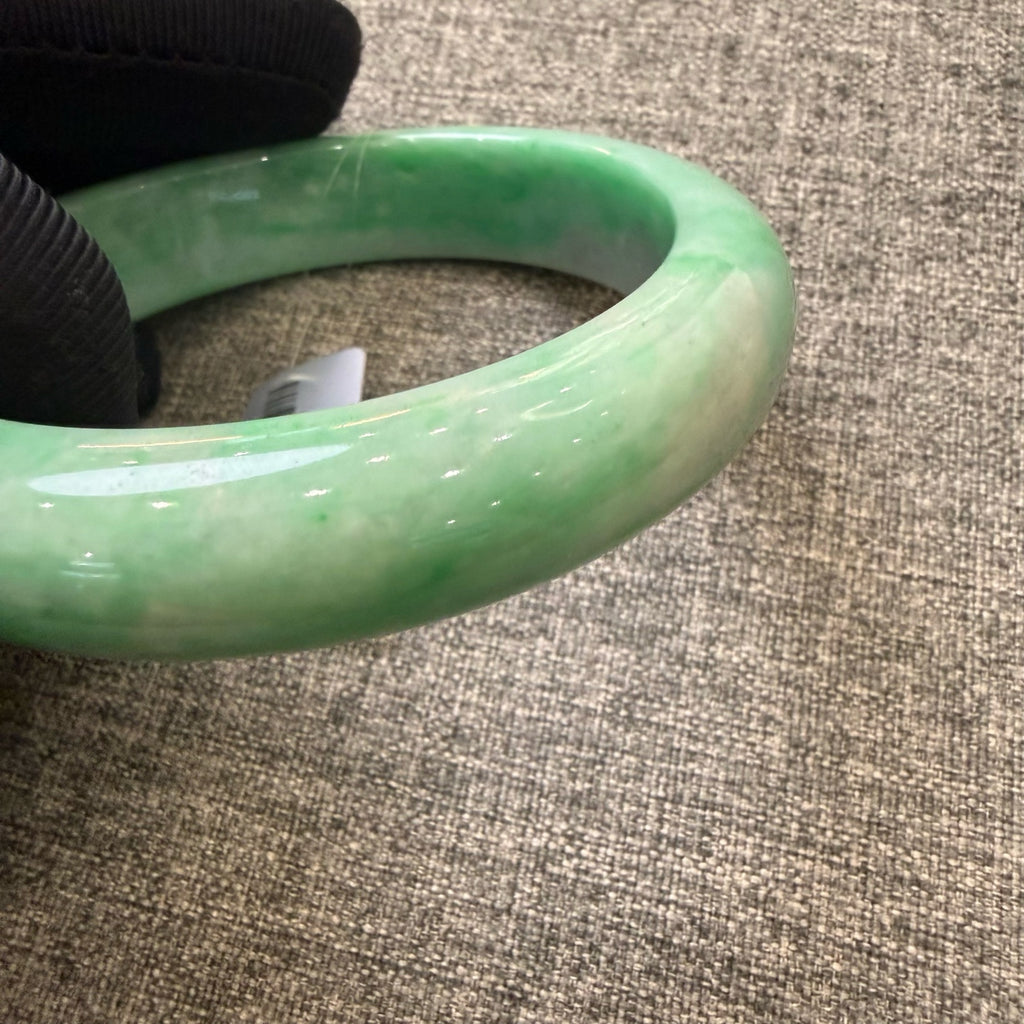 翡翠 Bangle