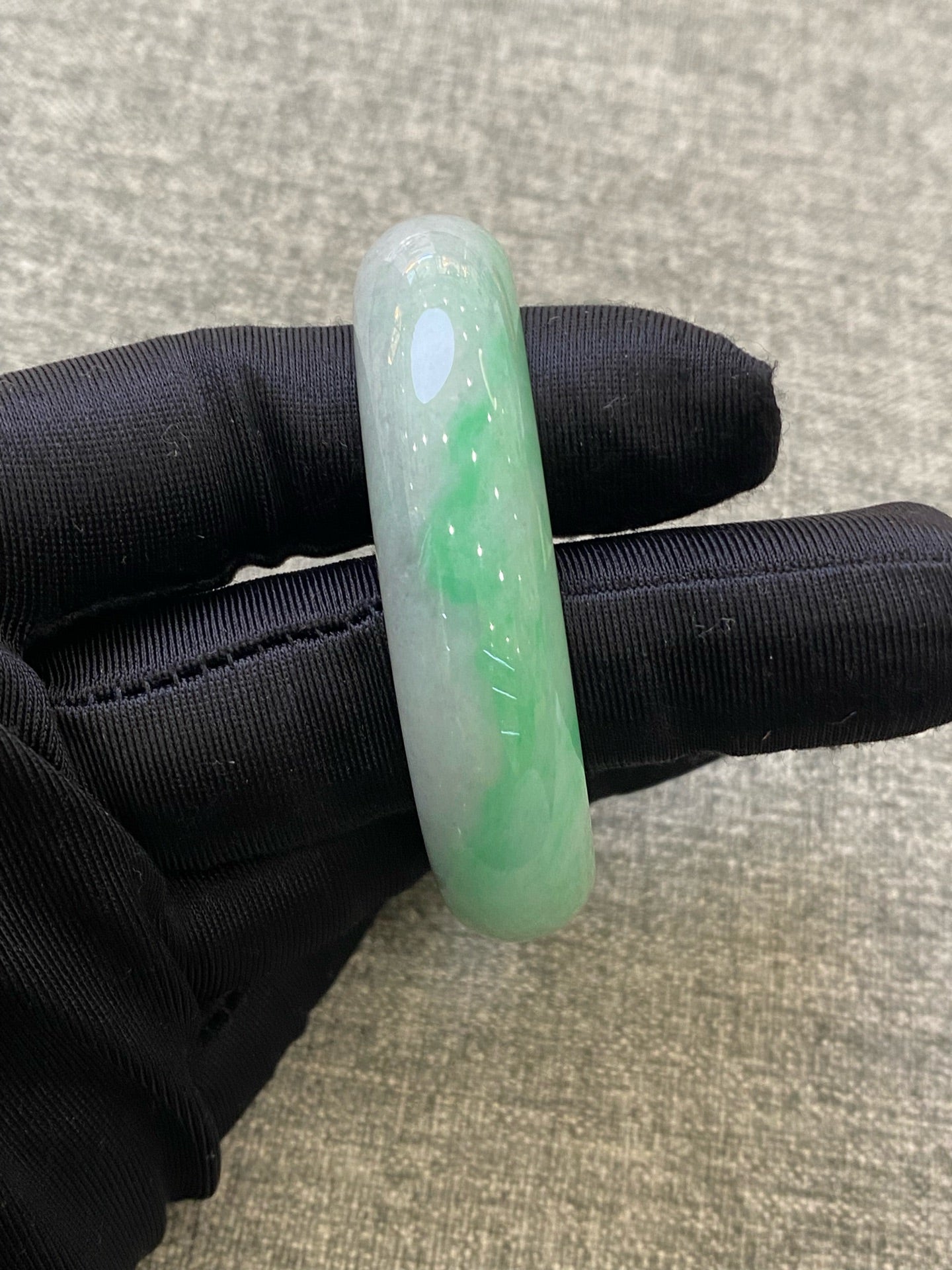 翡翠 Bangle