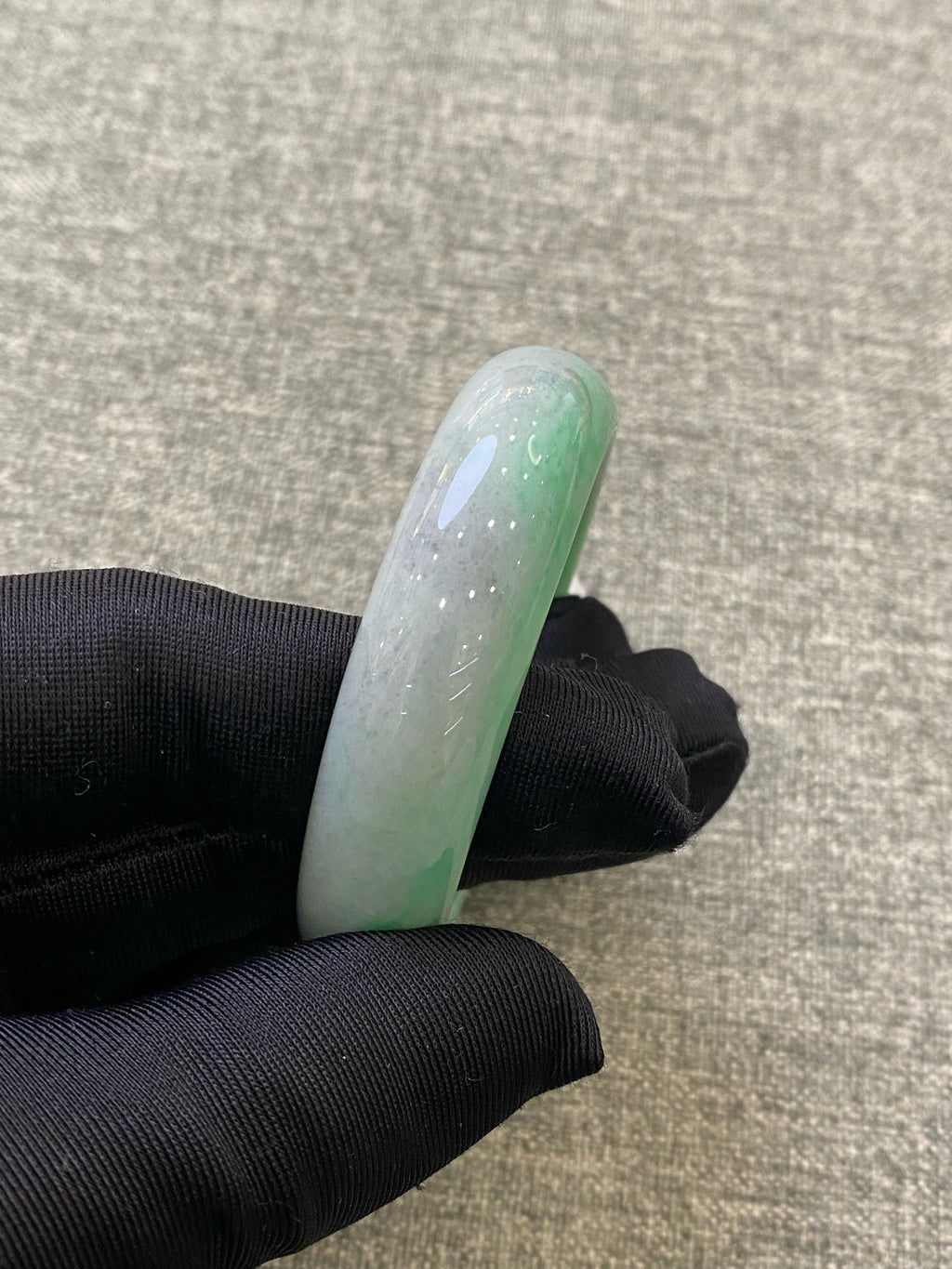 翡翠 Bangle