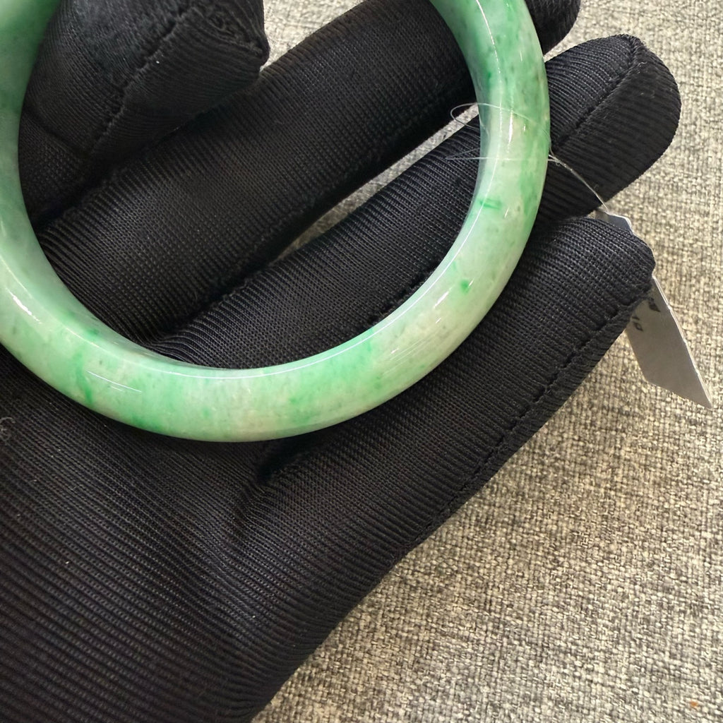 翡翠 Bangle