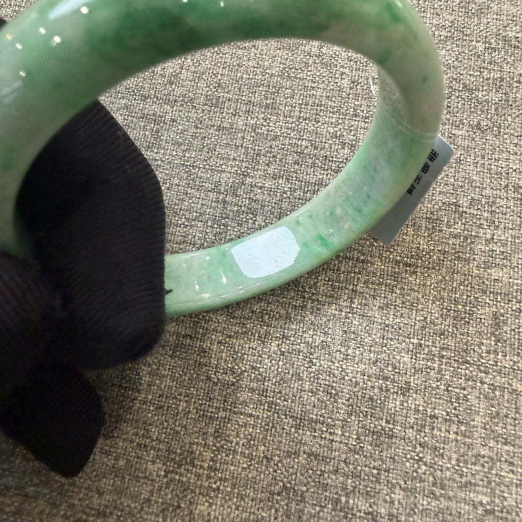 翡翠 Bangle