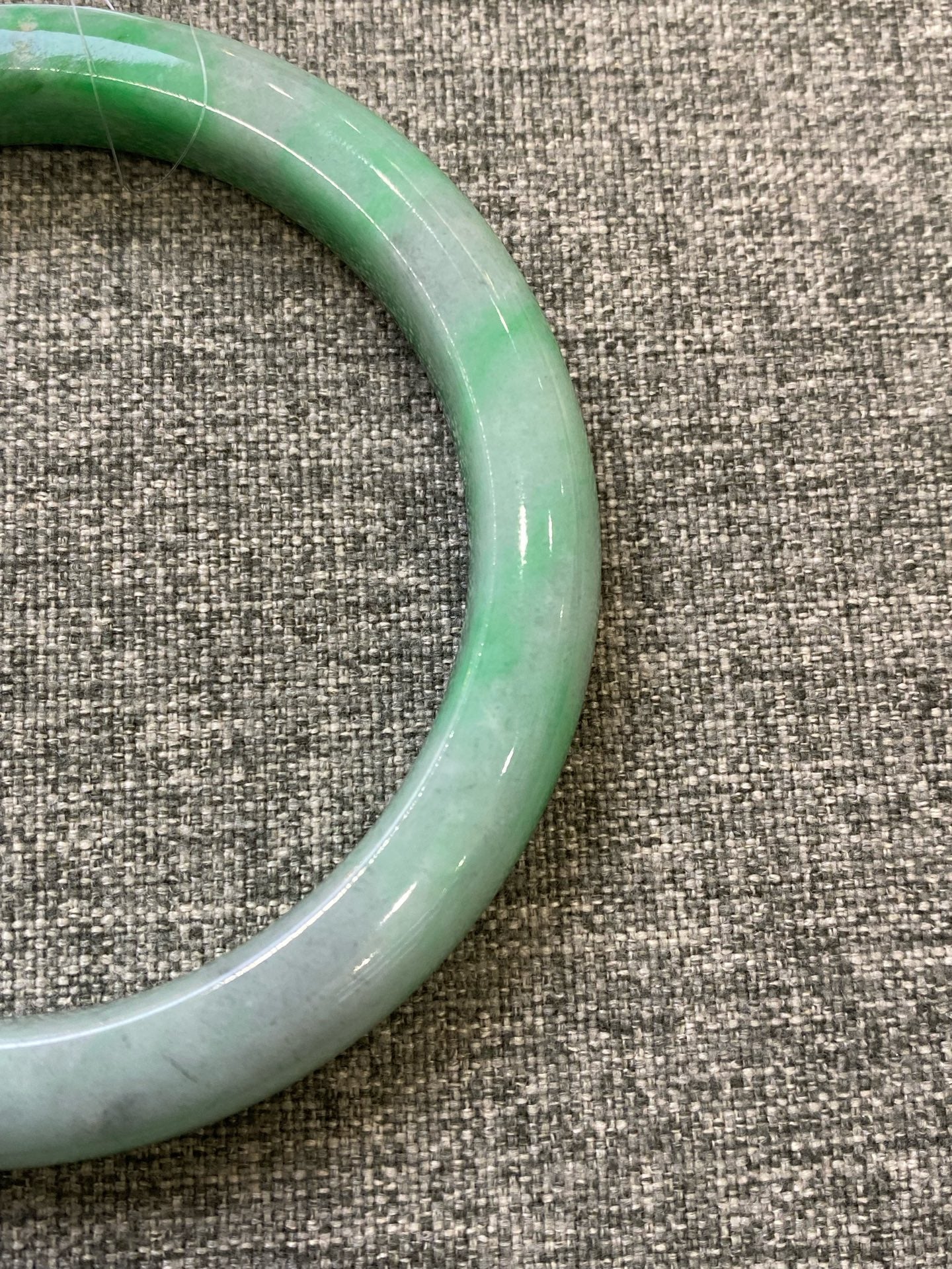 翡翠 Bangle