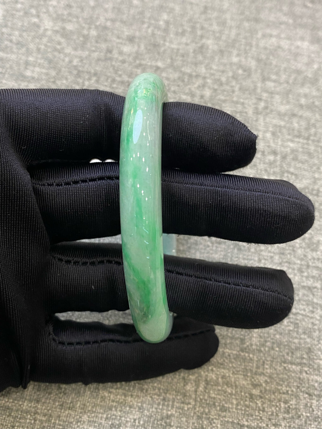 翡翠 Bangle