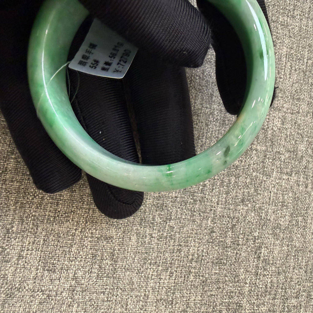 翡翠 Bangle