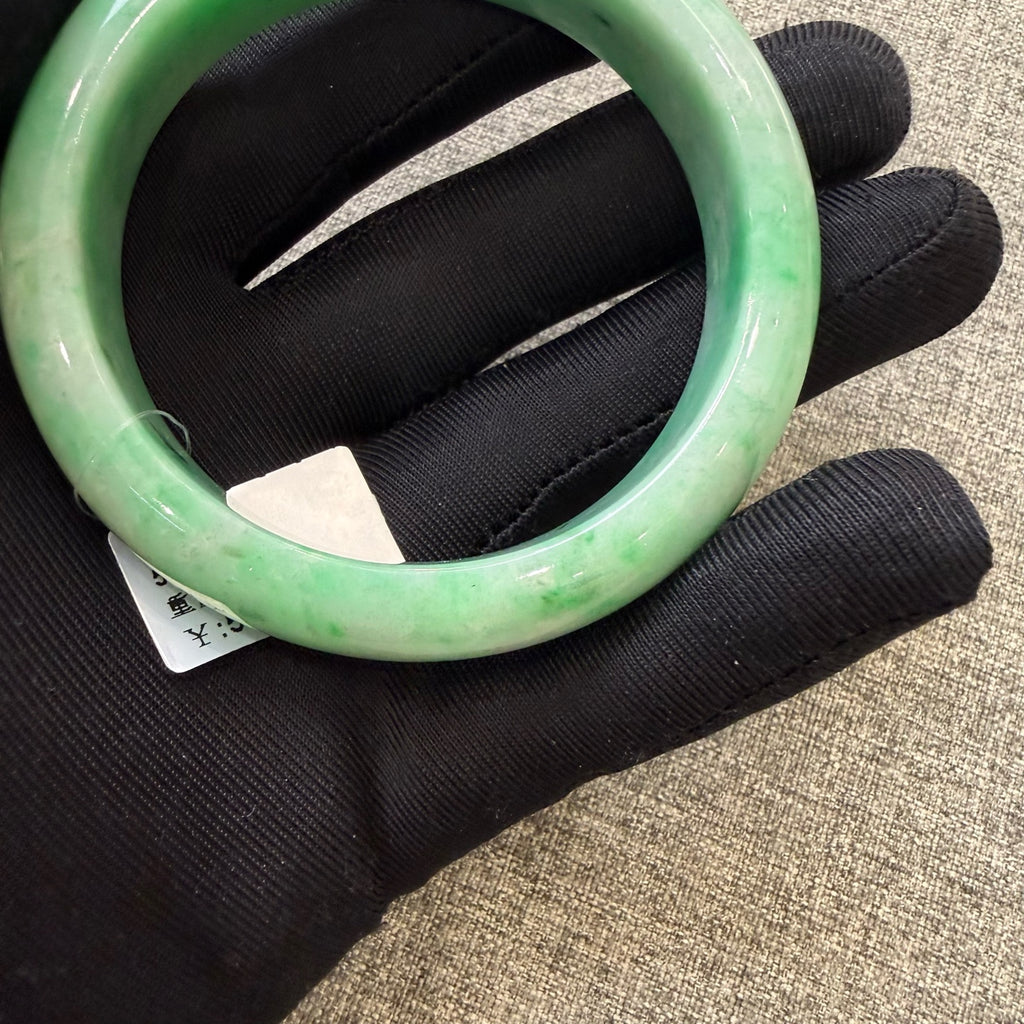 翡翠 Bangle