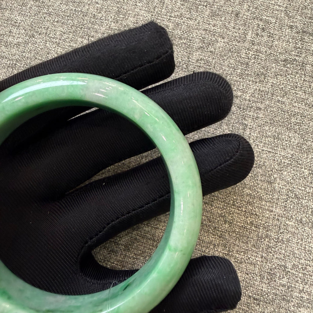 翡翠 Bangle