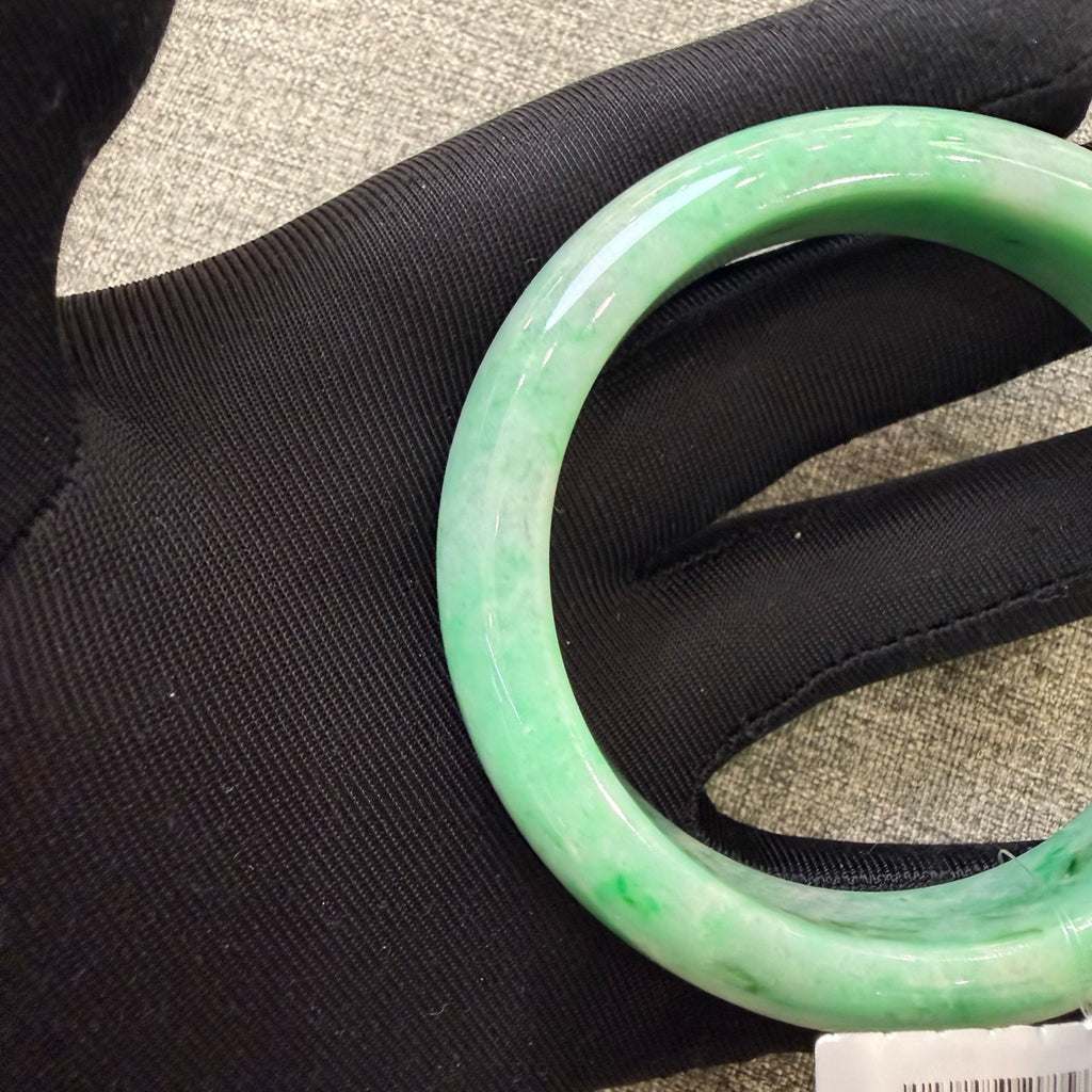 翡翠 Bangle