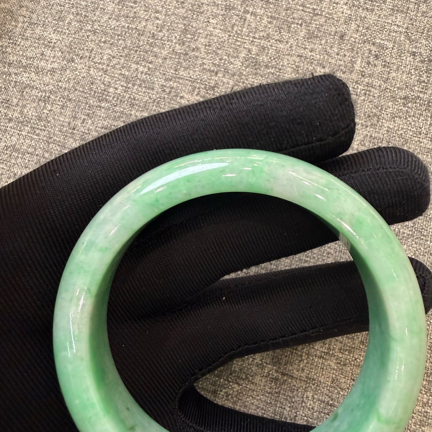 翡翠 Bangle
