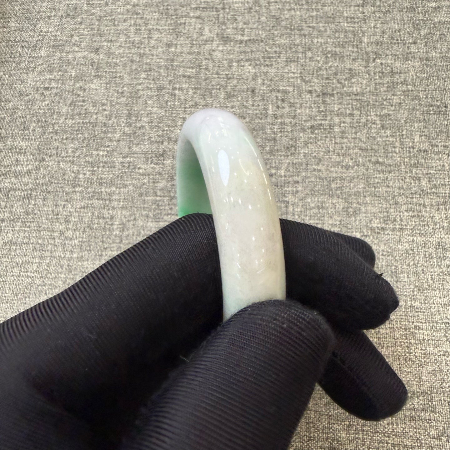翡翠 Bangle
