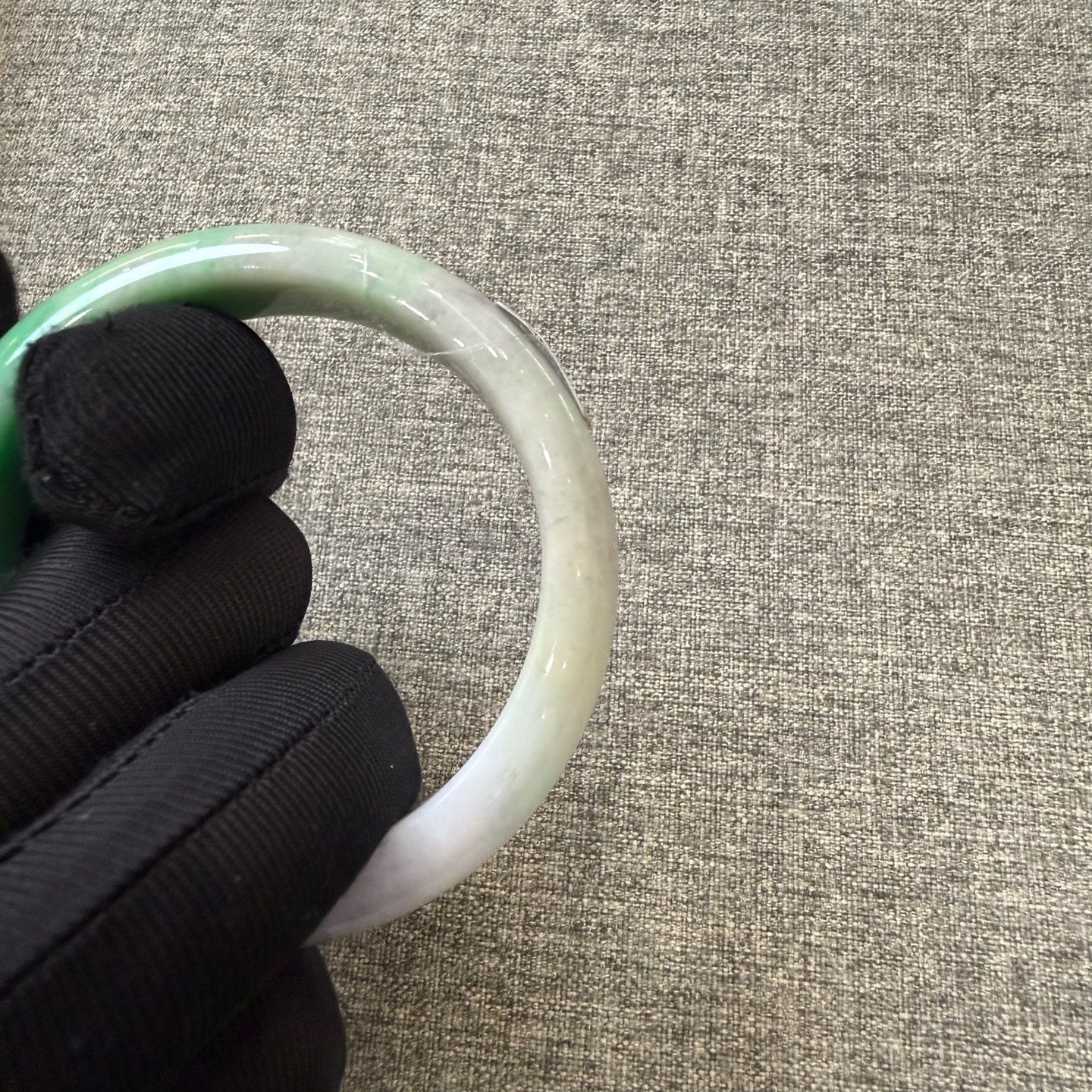翡翠 Bangle