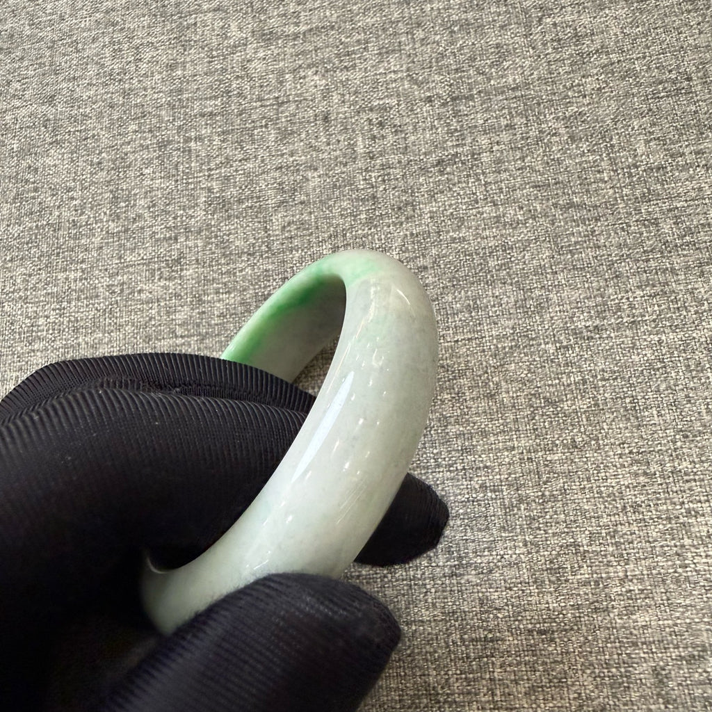 翡翠 Bangle