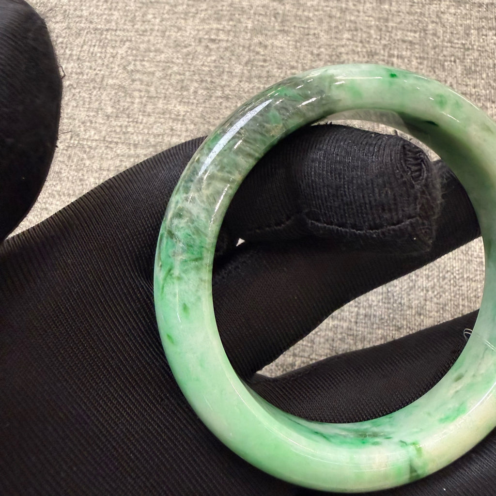 翡翠 Bangle