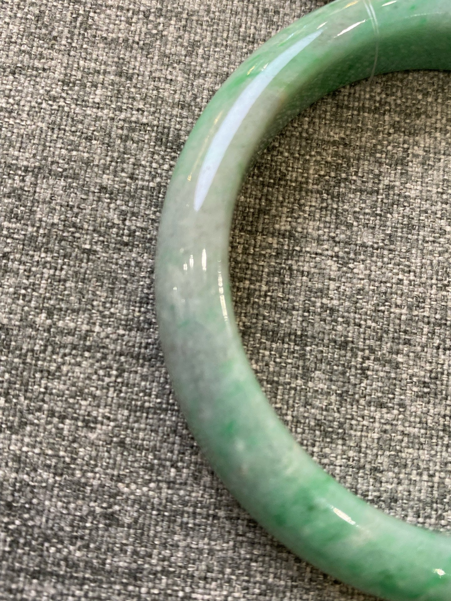 翡翠 Bangle
