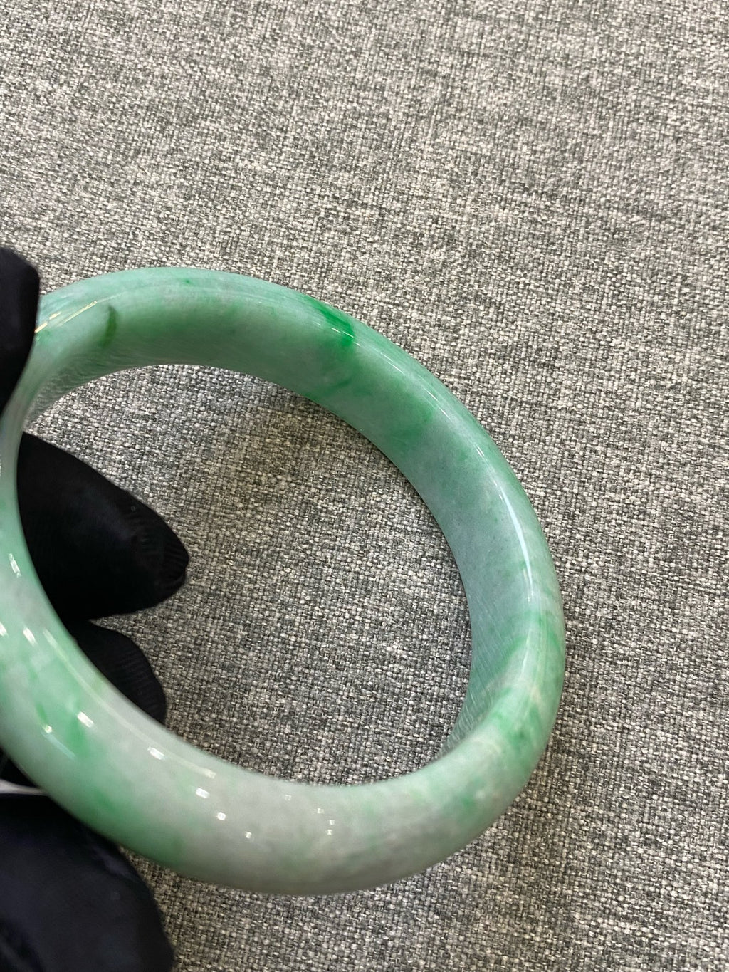 翡翠 Bangle