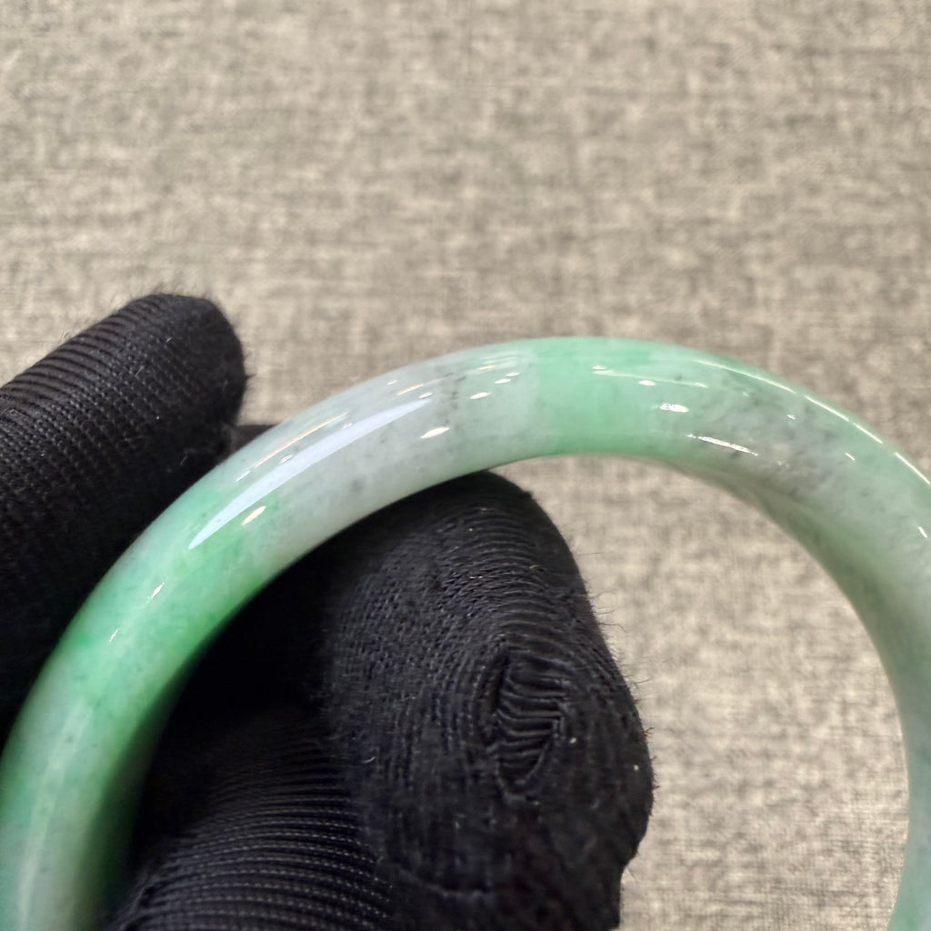 翡翠 Bangle