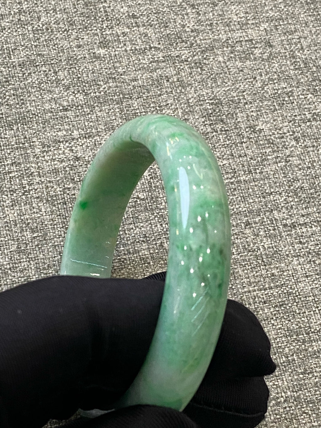 翡翠 Bangle