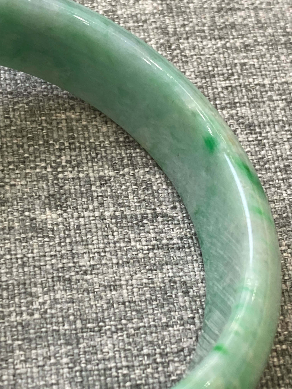 翡翠 Bangle